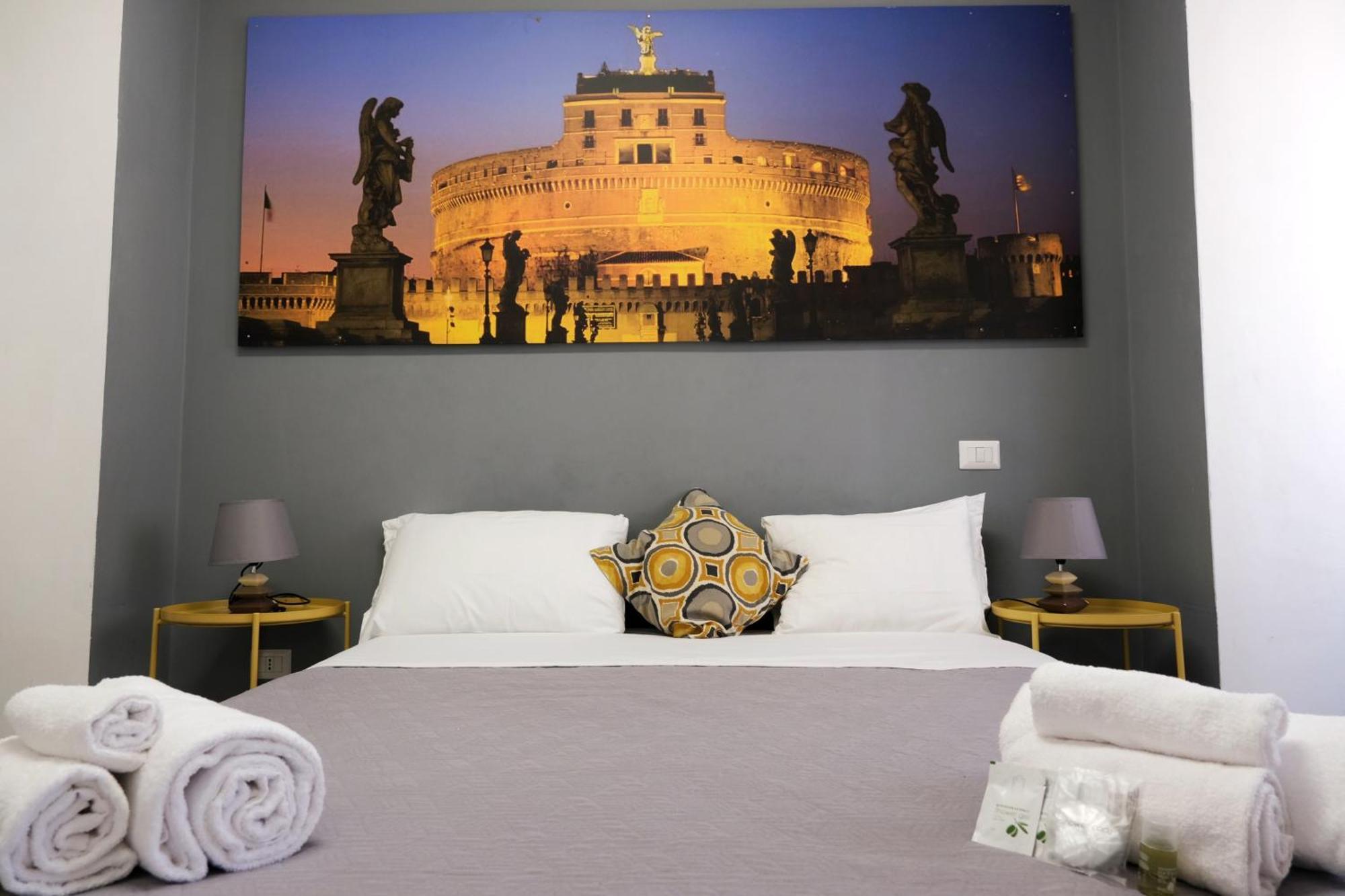 Vatican Central Suites ローマ エクステリア 写真